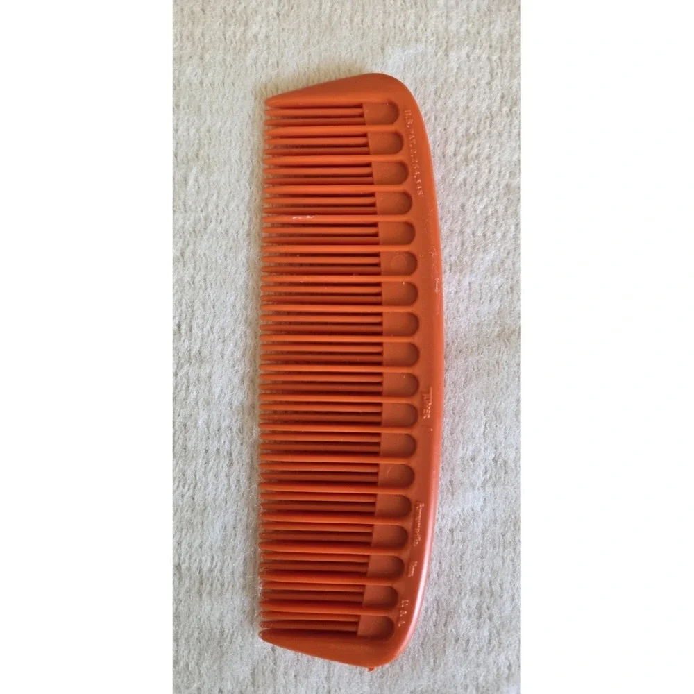 Lot of 9 Hairdressing Combs & Styling Tools‎ – Rat Tail, Tint Brushes, Wide/Fine